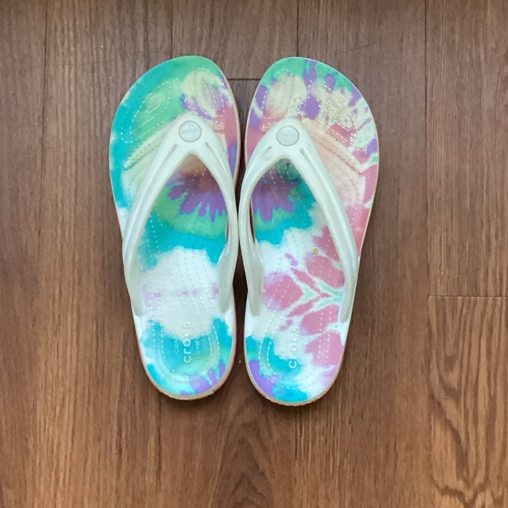 CROCS Multicolor Tie-Dye Flip Flops
